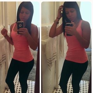 Meet your Posher, Yokasta